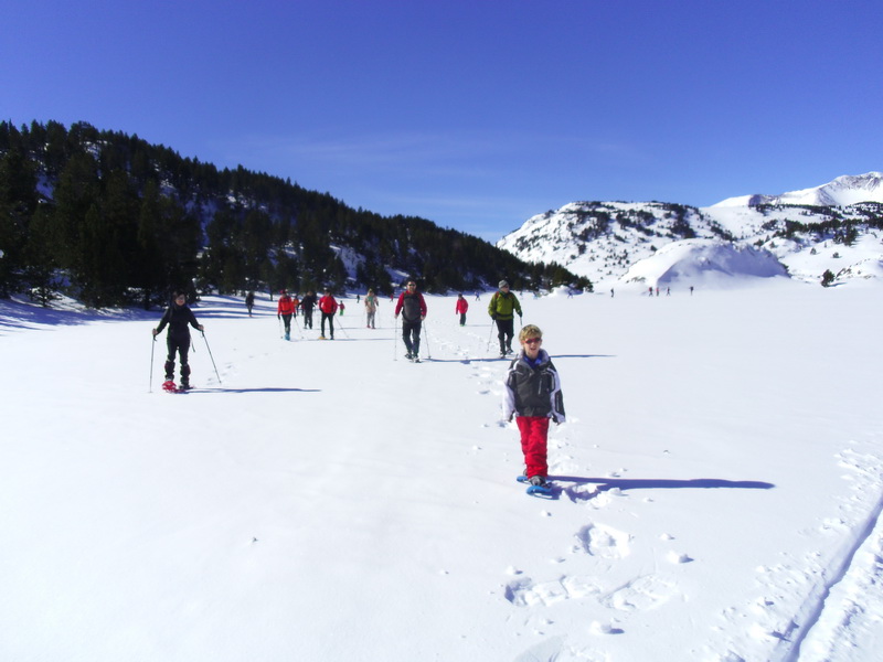 Caminant sobre l'estany
Raquetes a les Bulloses el 16/02/13
Foto de Barend van Drooge
