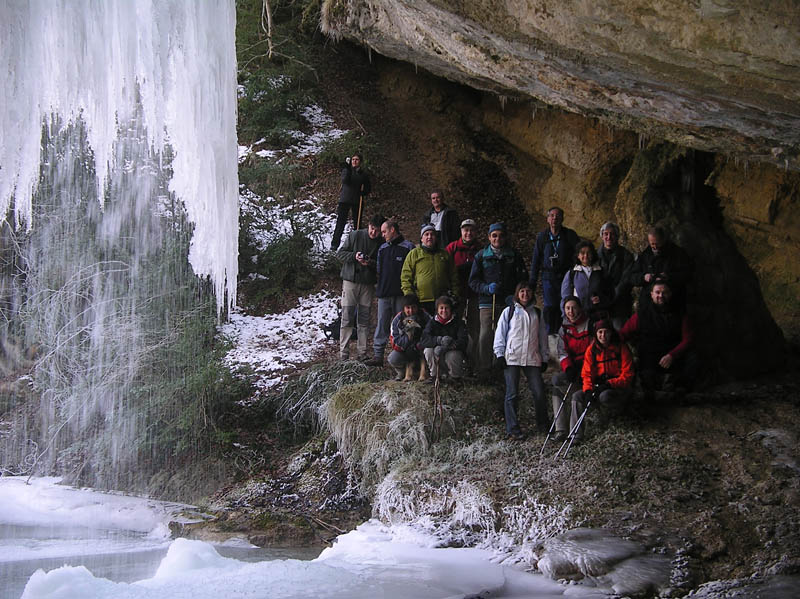 Font del Bisbe
Excursió de l'AEL a la Font del Bisbe. 14/02/10. La font estava parcialment gelada
Paraules clau: AEL excursions