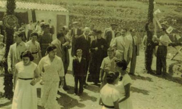 Inauguració de les cases de l´Asland-any 1954
