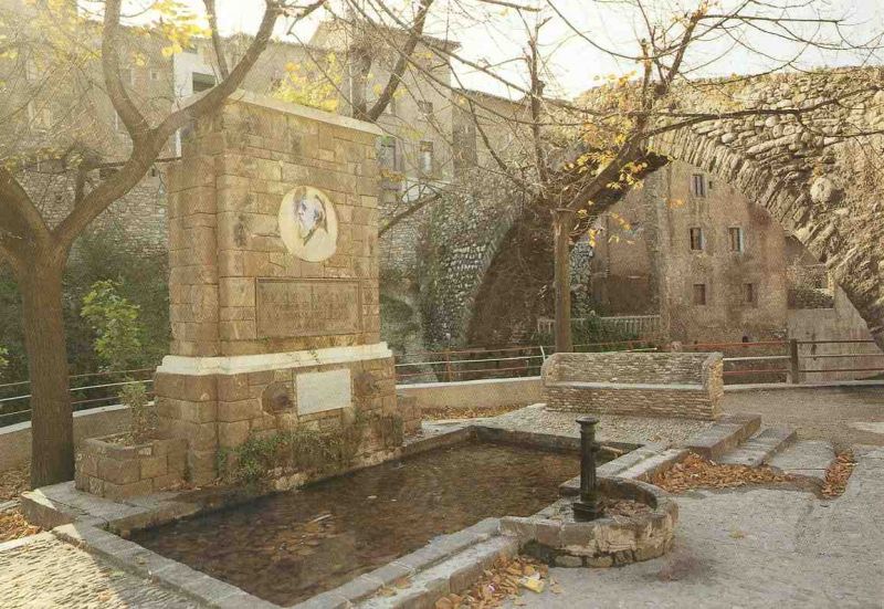 font del güell anys 80
