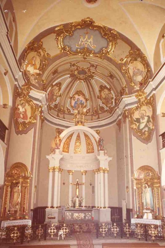 inauguració decoració temple Santa Maria de La Pobla de Lillet octubre 1981
