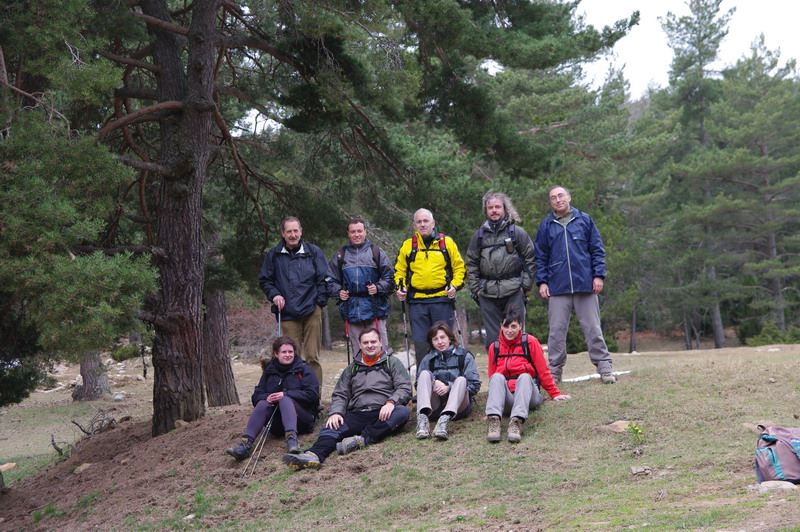 Entre Fígols i la Creu de Fumanya
Sortida de l'AEL del 28/3/09. 
Paraules clau: AEL, figols, fumanya, excursió