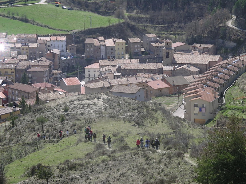 Arribant a la Pobla
Durant la sortida de l'AEL a la cirera, per setmana santa
Paraules clau: cirera, excursió AEL