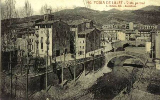 La vila,des de la Plaça del Capdavall
