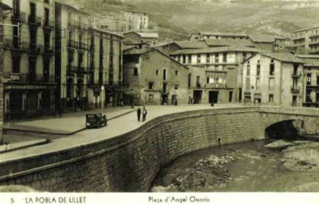 Una altre vista de la Plaça del Fort
